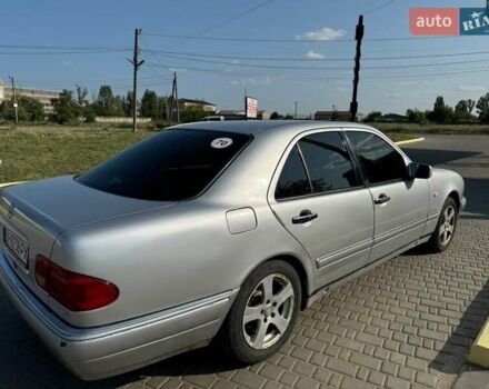 Мерседес Е-Класс 1995 в Белгород-Днестровском на Automoto.ua Серый Мерседес Е-Класс, объемом двигателя 3.2 л и пробегом 430 тыс. км за 4200 $, фото 4 на Automoto.ua