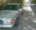 Сірий Мерседес Е-Клас, об'ємом двигуна 3 л та пробігом 600 тис. км за 4200 $, фото 1 на Automoto.ua