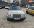 Серый Мерседес Е-Класс, объемом двигателя 2 л и пробегом 461 тыс. км за 3300 $, фото 4 на Automoto.ua