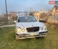 Сірий Мерседес Е-Клас, об'ємом двигуна 2 л та пробігом 450 тис. км за 2500 $, фото 1 на Automoto.ua