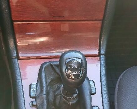 Серый Мерседес Е-Класс, объемом двигателя 2 л и пробегом 344 тыс. км за 3300 $, фото 23 на Automoto.ua