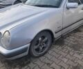 Сірий Мерседес Е-Клас, об'ємом двигуна 3 л та пробігом 270 тис. км за 2100 $, фото 6 на Automoto.ua