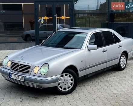 Серый Мерседес Е-Класс, объемом двигателя 2.3 л и пробегом 346 тыс. км за 4550 $, фото 3 на Automoto.ua