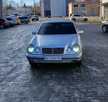 Серый Мерседес Е-Класс, объемом двигателя 2 л и пробегом 344 тыс. км за 3300 $, фото 21 на Automoto.ua