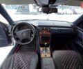 Серый Мерседес Е-Класс, объемом двигателя 2.8 л и пробегом 383 тыс. км за 2700 $, фото 9 на Automoto.ua