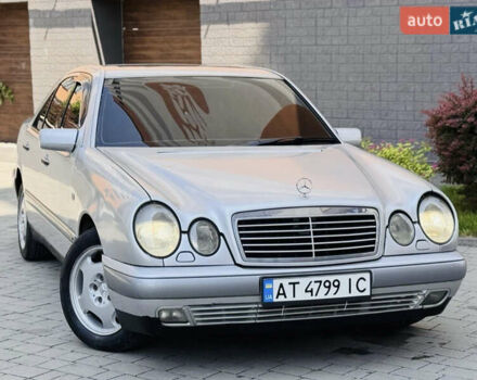 Серый Мерседес Е-Класс, объемом двигателя 2 л и пробегом 322 тыс. км за 3250 $, фото 5 на Automoto.ua