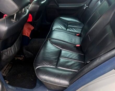 Серый Мерседес Е-Класс, объемом двигателя 2 л и пробегом 466 тыс. км за 4300 $, фото 3 на Automoto.ua