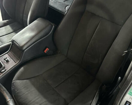 Серый Мерседес Е-Класс, объемом двигателя 2 л и пробегом 150 тыс. км за 2850 $, фото 15 на Automoto.ua