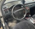 Сірий Мерседес Е-Клас, об'ємом двигуна 0 л та пробігом 325 тис. км за 3700 $, фото 6 на Automoto.ua