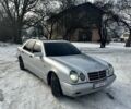 Сірий Мерседес Е-Клас, об'ємом двигуна 2.3 л та пробігом 390 тис. км за 1950 $, фото 1 на Automoto.ua