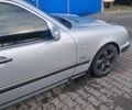 Сірий Мерседес Е-Клас, об'ємом двигуна 3 л та пробігом 270 тис. км за 2100 $, фото 2 на Automoto.ua