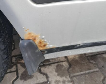 Сірий Мерседес Е-Клас, об'ємом двигуна 3 л та пробігом 270 тис. км за 2100 $, фото 4 на Automoto.ua