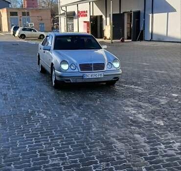 Серый Мерседес Е-Класс, объемом двигателя 2 л и пробегом 344 тыс. км за 3300 $, фото 75 на Automoto.ua