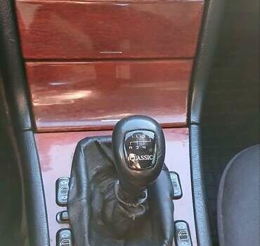 Серый Мерседес Е-Класс, объемом двигателя 2 л и пробегом 344 тыс. км за 3300 $, фото 42 на Automoto.ua