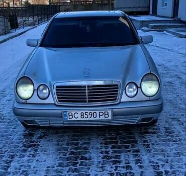 Серый Мерседес Е-Класс, объемом двигателя 2 л и пробегом 344 тыс. км за 3300 $, фото 65 на Automoto.ua