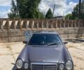 Сірий Мерседес Е-Клас, об'ємом двигуна 2.2 л та пробігом 500 тис. км за 1900 $, фото 2 на Automoto.ua
