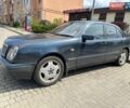 Серый Мерседес Е-Класс, объемом двигателя 2.3 л и пробегом 306 тыс. км за 4299 $, фото 6 на Automoto.ua