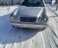 Серый Мерседес Е-Класс, объемом двигателя 2.9 л и пробегом 240 тыс. км за 4800 $, фото 1 на Automoto.ua