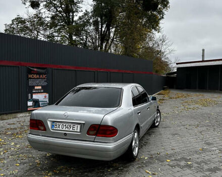 Мерседес Е-Класс 1996 в Полонном на Automoto.ua Серый Мерседес Е-Класс, объемом двигателя 3.2 л и пробегом 450 тыс. км за 3000 $, фото 3 на Automoto.ua