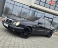Сірий Мерседес Е-Клас, об'ємом двигуна 2 л та пробігом 245 тис. км за 3750 $, фото 2 на Automoto.ua