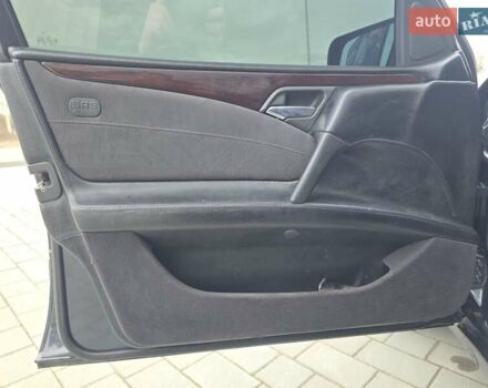 Сірий Мерседес Е-Клас, об'ємом двигуна 2 л та пробігом 245 тис. км за 3750 $, фото 47 на Automoto.ua