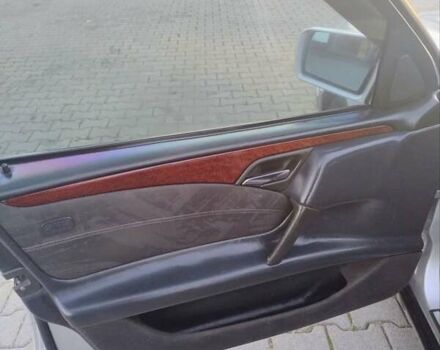 Сірий Мерседес Е-Клас, об'ємом двигуна 2.2 л та пробігом 400 тис. км за 4650 $, фото 10 на Automoto.ua