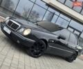 Сірий Мерседес Е-Клас, об'ємом двигуна 2 л та пробігом 245 тис. км за 3750 $, фото 5 на Automoto.ua