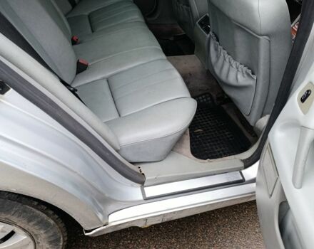 Серый Мерседес Е-Класс, объемом двигателя 2.2 л и пробегом 340 тыс. км за 2550 $, фото 11 на Automoto.ua