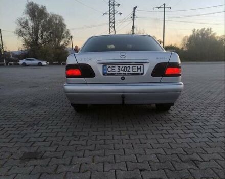 Сірий Мерседес Е-Клас, об'ємом двигуна 2.2 л та пробігом 400 тис. км за 4650 $, фото 6 на Automoto.ua
