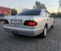 Сірий Мерседес Е-Клас, об'ємом двигуна 2.2 л та пробігом 400 тис. км за 4650 $, фото 5 на Automoto.ua