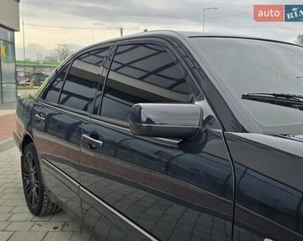 Сірий Мерседес Е-Клас, об'ємом двигуна 2 л та пробігом 245 тис. км за 3750 $, фото 27 на Automoto.ua