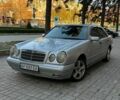 Серый Мерседес Е-Класс, объемом двигателя 2 л и пробегом 364 тыс. км за 2000 $, фото 2 на Automoto.ua