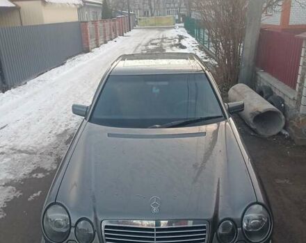 Сірий Мерседес Е-Клас, об'ємом двигуна 3 л та пробігом 180 тис. км за 5800 $, фото 3 на Automoto.ua