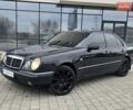 Сірий Мерседес Е-Клас, об'ємом двигуна 2 л та пробігом 245 тис. км за 3750 $, фото 7 на Automoto.ua
