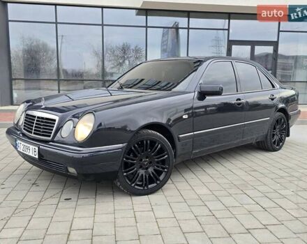 Сірий Мерседес Е-Клас, об'ємом двигуна 2 л та пробігом 245 тис. км за 3750 $, фото 8 на Automoto.ua