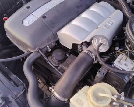 Сірий Мерседес Е-Клас, об'ємом двигуна 2.2 л та пробігом 400 тис. км за 4650 $, фото 15 на Automoto.ua