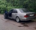 Сірий Мерседес Е-Клас, об'ємом двигуна 2.8 л та пробігом 520 тис. км за 2600 $, фото 3 на Automoto.ua
