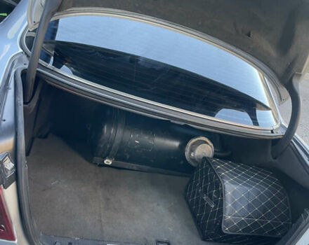 Серый Мерседес Е-Класс, объемом двигателя 3.2 л и пробегом 375 тыс. км за 2700 $, фото 15 на Automoto.ua