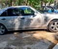 Сірий Мерседес Е-Клас, об'ємом двигуна 2.3 л та пробігом 400 тис. км за 3800 $, фото 1 на Automoto.ua