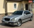 Серый Мерседес Е-Класс, объемом двигателя 3.2 л и пробегом 400 тыс. км за 2650 $, фото 1 на Automoto.ua