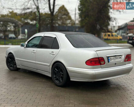 Сірий Мерседес Е-Клас, об'ємом двигуна 3 л та пробігом 382 тис. км за 5000 $, фото 7 на Automoto.ua