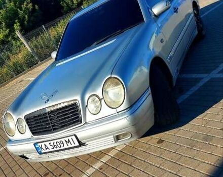 Сірий Мерседес Е-Клас, об'ємом двигуна 2.8 л та пробігом 350 тис. км за 2499 $, фото 16 на Automoto.ua