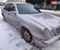 Серый Мерседес Е-Класс, объемом двигателя 2.4 л и пробегом 400 тыс. км за 2950 $, фото 3 на Automoto.ua
