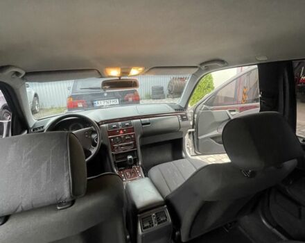 Мерседес Е-Класс 1998 в Киеве на Automoto.ua Серый Мерседес Е-Класс, объемом двигателя 3 л и пробегом 227 тыс. км за 4900 $, фото 5 на Automoto.ua