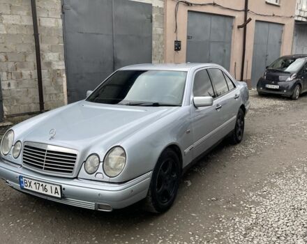 Мерседес Е-Класс 1998 в Виннице на Automoto.ua Серый Мерседес Е-Класс, объемом двигателя 3.2 л и пробегом 275 тыс. км за 2999 $, фото 4 на Automoto.ua