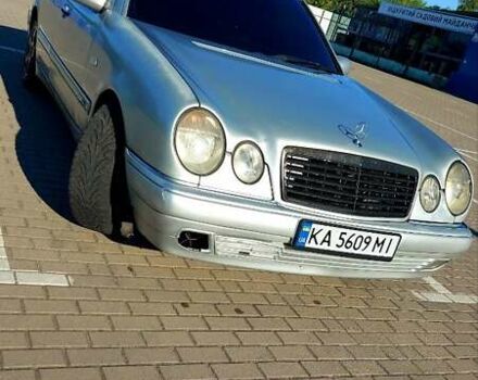 Сірий Мерседес Е-Клас, об'ємом двигуна 2.8 л та пробігом 350 тис. км за 2499 $, фото 14 на Automoto.ua