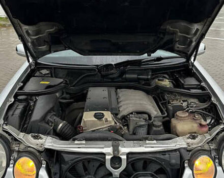 Сірий Мерседес Е-Клас, об'ємом двигуна 3 л та пробігом 382 тис. км за 5000 $, фото 10 на Automoto.ua