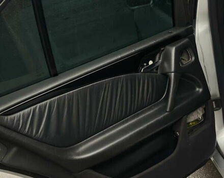 Сірий Мерседес Е-Клас, об'ємом двигуна 3 л та пробігом 382 тис. км за 5000 $, фото 14 на Automoto.ua