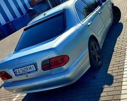 Сірий Мерседес Е-Клас, об'ємом двигуна 2.8 л та пробігом 350 тис. км за 2499 $, фото 13 на Automoto.ua