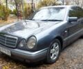 Сірий Мерседес Е-Клас, об'ємом двигуна 2.2 л та пробігом 260 тис. км за 5600 $, фото 1 на Automoto.ua